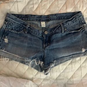 🔷 Abercrombie - Size: 4 - Shorts